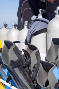 diving-equipment_1398-479